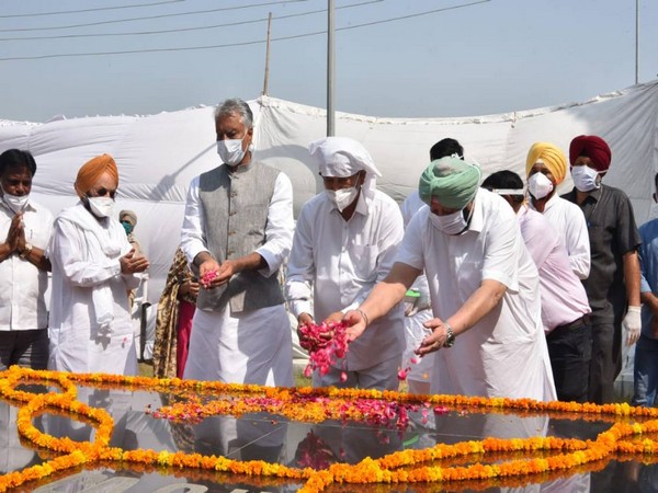 Punjab Chief Minister Captain Amarinder Singh in Khatkar Kalan (Photo/Punjab government)