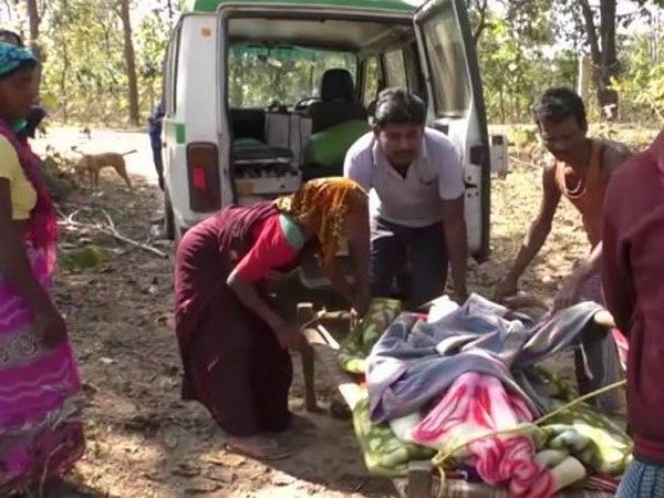 The villagers said they always face difficulty when they have to take a pregnant woman to hospitals for delivery. Photo/ANI
