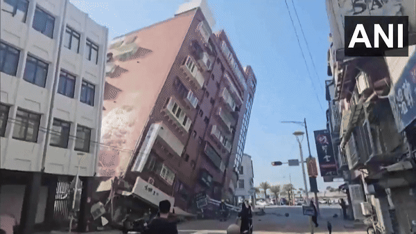 Screengrab of a video showing building shaking in Taipei. (Photo/CNA)