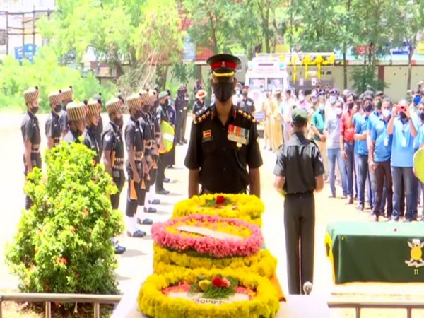 The wreath-laying ceremony of Naik Aneesh Thomas was conducted at the Thiruvananthapuram Airport on Thursday. 