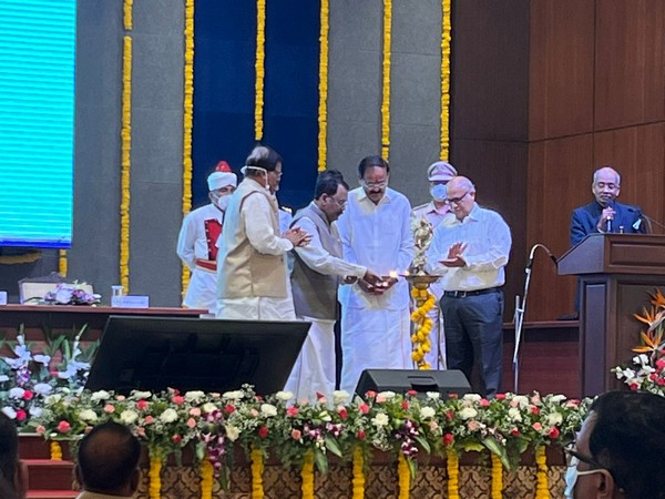 Vice President M Venkaiah Naidu inaugurates Durbar Hall at Raj Bhavan in Goa.