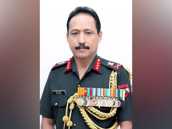 Lieutenant General Manoj Kumar Mago (Photo/PIB)
