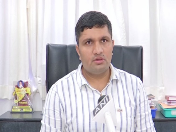 Dharavi's Assistant Municipal Commissioner Kiran Dighavkar (Photo/ANI)