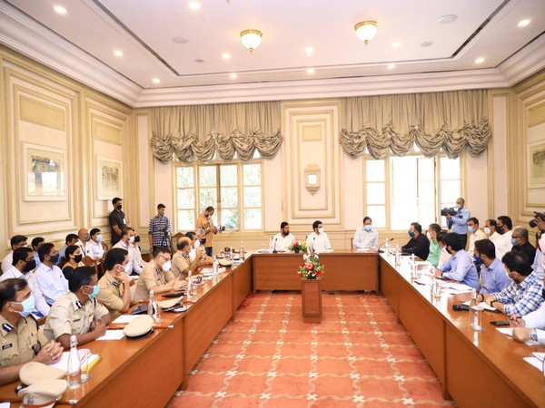 Visual of the meeting chaired by Maharashtra Minister Aaditya Thackeray (Photo/Twitter)