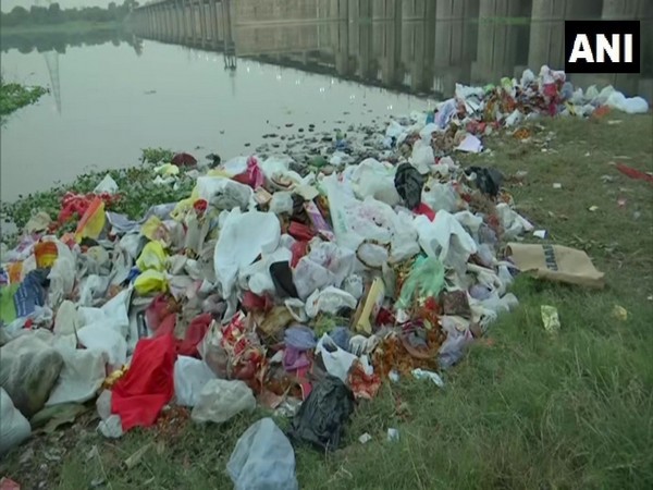 Areas around Mayur Vihar and Laxmi Nagar were badly affected due to waste collection near the river. (Photo/ANI)