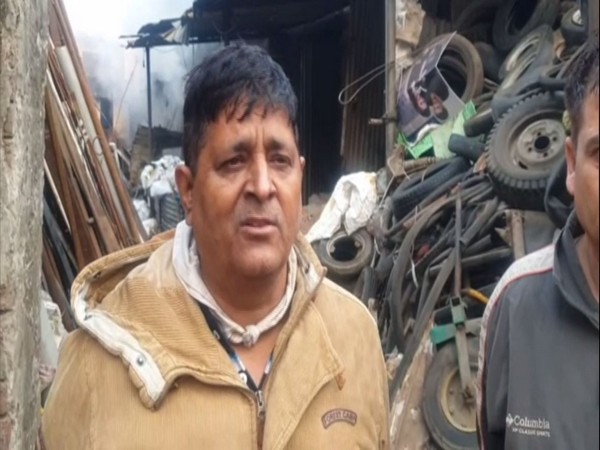 Fire Officer Pramod Kumar speaking to ANI on Thursday. (Photo/ANI)