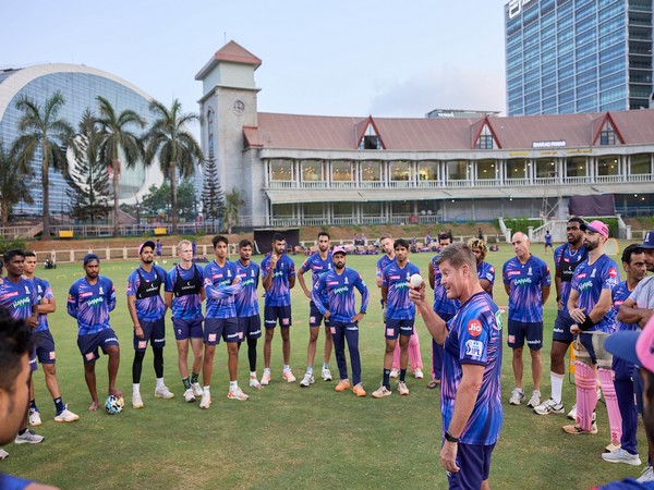 Rajasthan Royals' Assistant Coach Trevor Penney during practice session (Image: RR Media)
