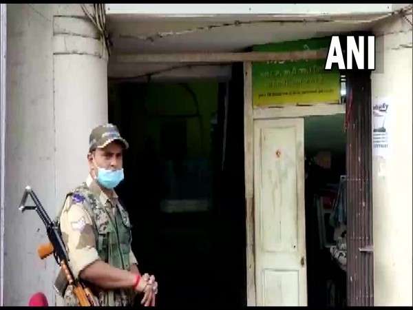 Income Tax department searches premises of Shiv Sena corporator Yashwant Jadhav (Photo/ANI)