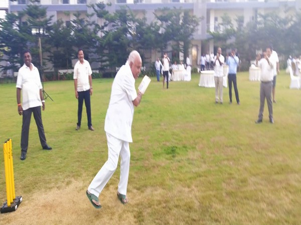 B S Yeddyurappa playing cricket with BJP MLAs at Ramada Resort in Bengaluru on Tuesday 