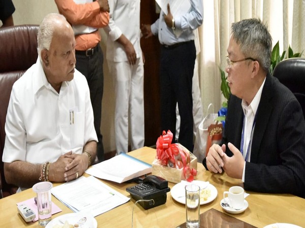 Karnataka Chief Minister BS Yediyurappa meeting director of Taiwan based firm Wistron in Bengaluru on Thursday. (Photo/ANI)