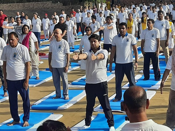 Union Minister of Civil Aviation, Jyotiraditya Madhavrao Scindia at the yoga event in Madhya Pradesh's Gwalior. (Photo/ANI)