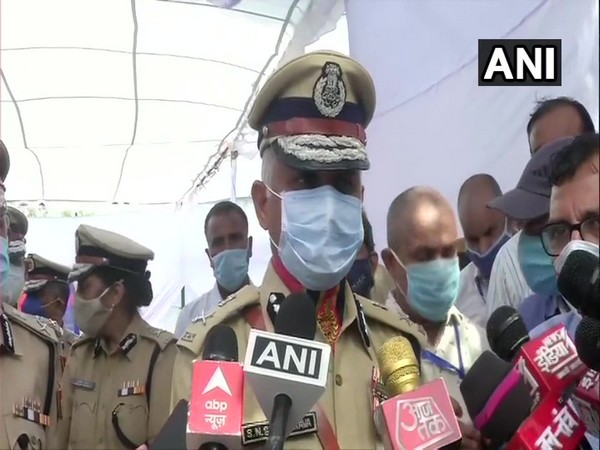 Delhi police commissioner SN Shrivastava addressing mediapersons on Wednesday.