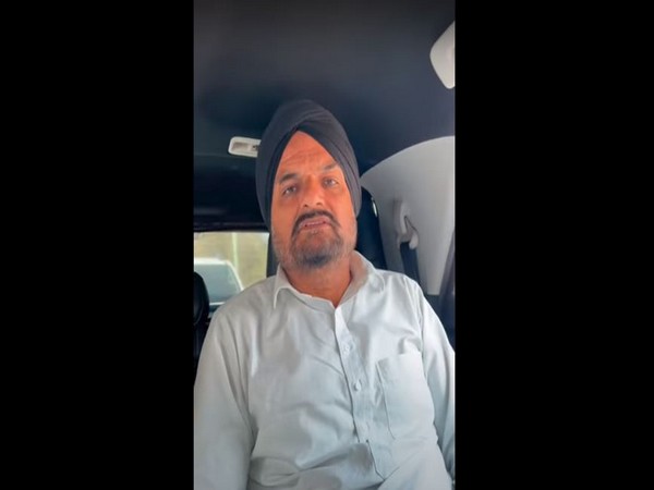 Sidhu Moose Wala's father (Photo: Sidhu Moose Wala/YouTube)