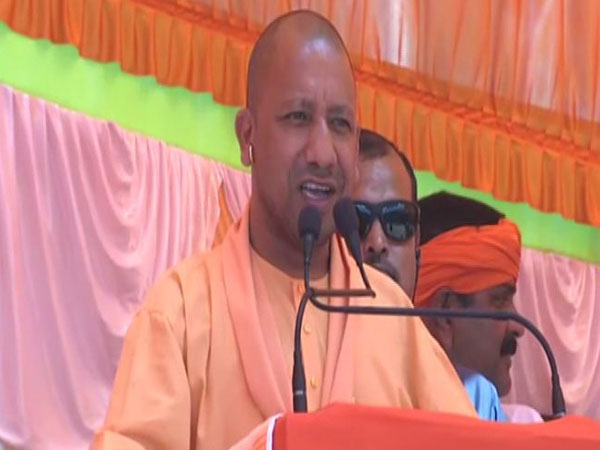 Yogi Adityanath addressing election rally at  Sahjanwa in Gorakhpur on Friday
