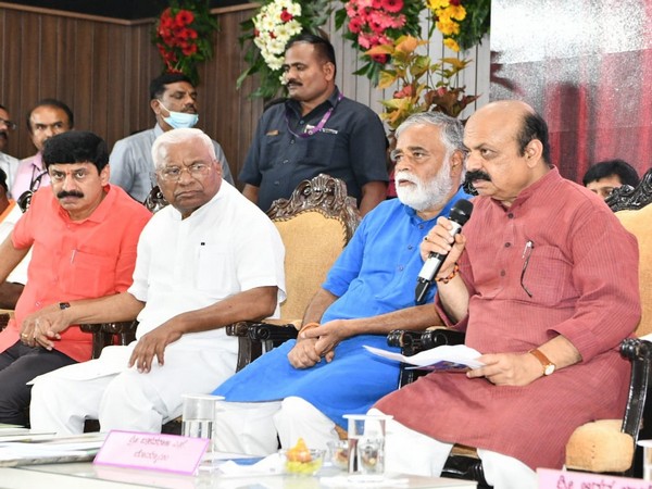 Karnataka Chief Minister Basavaraj S Bommai interacts with students (Photo/Karnataka CMO)