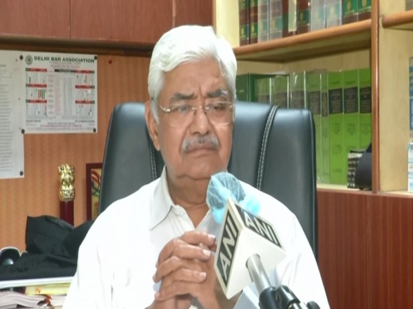 VHP international working president Alok Kumar speaking to ANI (Photo/ANI)