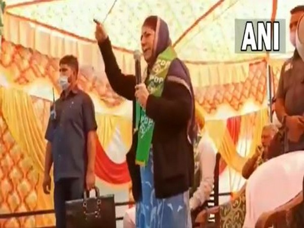 Former Chief Minister of Jammu and Kashmir Mehbooba Mufti (Photo/ANI)