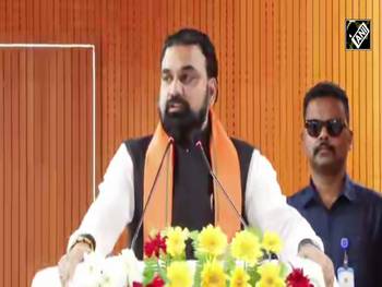 Bihar CM Samrat Choudhary attends inaugural session of Hindi Diwas-cum-Poets' Meet in Patna