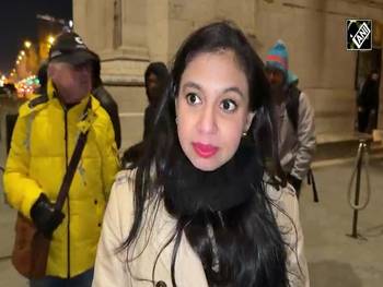 France में भारतीयों की एकजुटता: Pulwama के वीर जवानों को दी गई भावभीनी श्रद्धांजलि