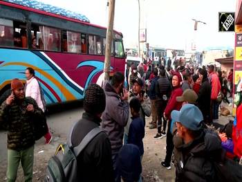 Nepal: Thousands of voters leave Kathmandu ahead of Polls
