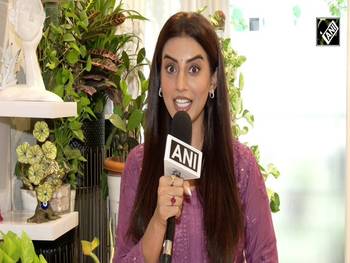 Actress Akshara Singh reveals her reaction to landing ‘Welcome to the Jungle’ song with Akshay Kumar
