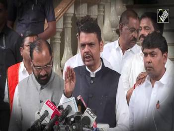 भाषा के आधार पर नहीं होगा भेद-भाव: CM Fadnavis ने Auto चालकों को दिया भरोसा