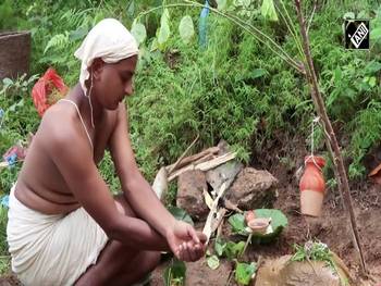 Poignant: People perform ‘Shraddha’ ritual of kinfolk as big floods ravage life & property in Nepal